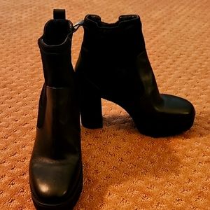 Much loved Michael Kors booties with high heel